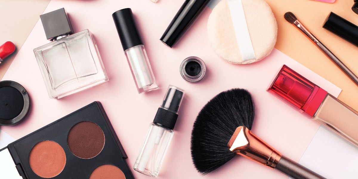 Top 5 Must-Have Beauty Products for Flawless Skin This Year Top 5 Must-Have Beauty Products for Flawless Skin This Year
